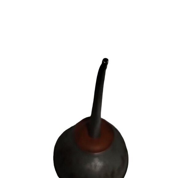 Vintage Metal Thumb Oil Can‎ with Long Spout - Picture 9 of 9